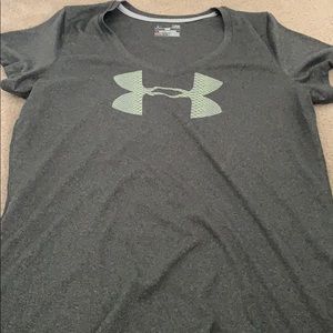 UA tech tee